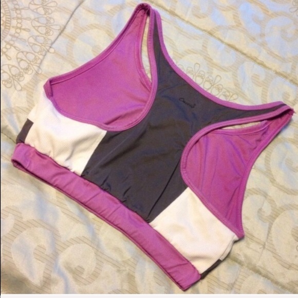 AVON Curves reversible racer back sport bra size large - Picture 2 of 4